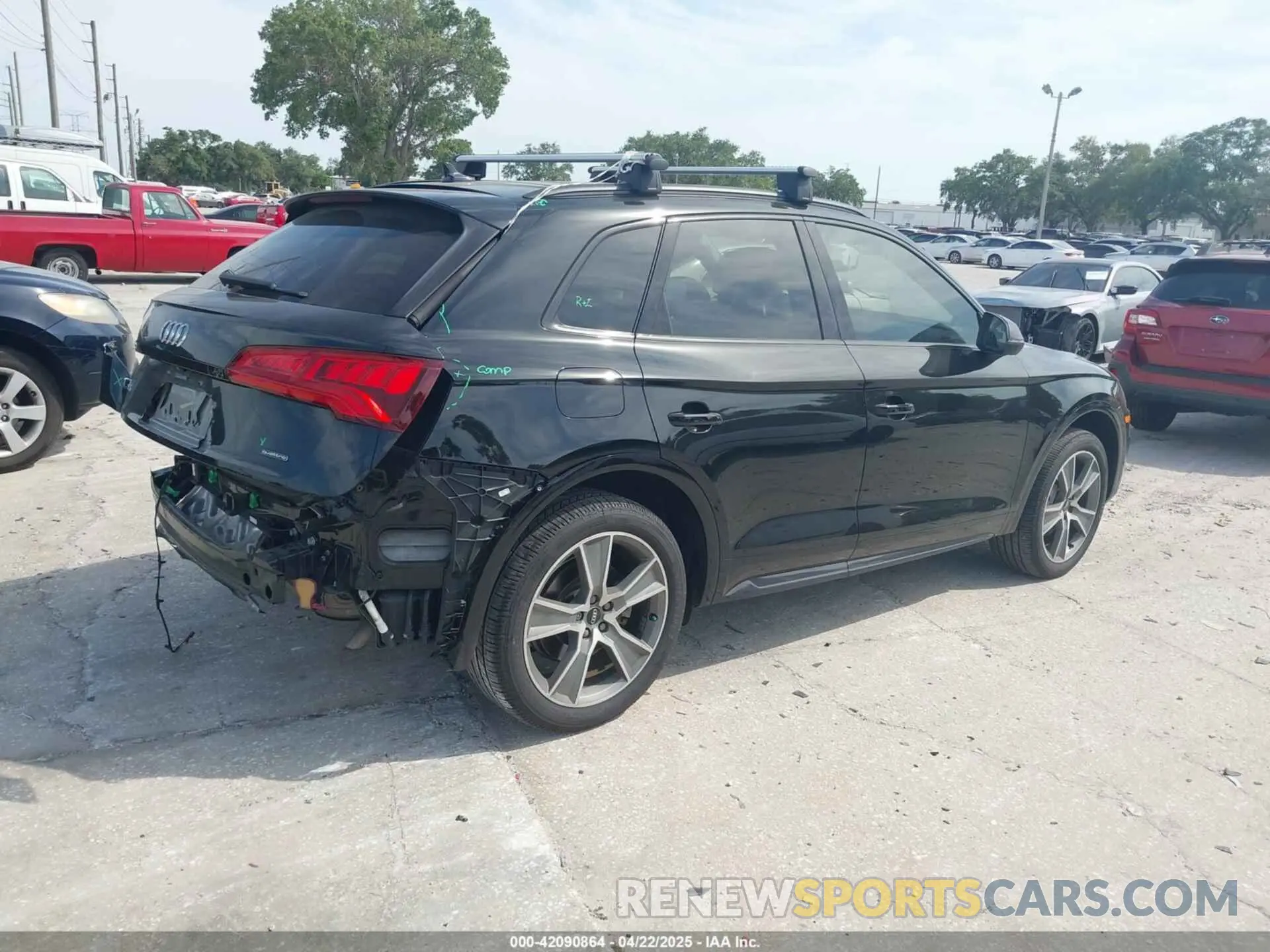 4 Фотография поврежденного автомобиля WA1CNAFY2K2018518 AUDI Q5 2019