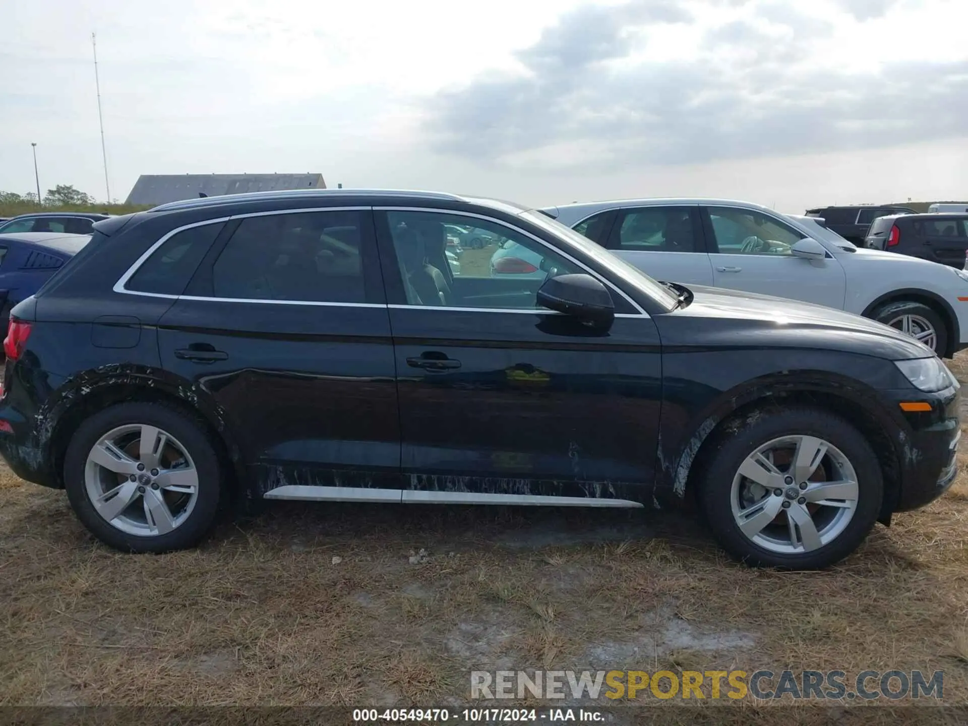 12 Photograph of a damaged car WA1CNAFY2K2072045 AUDI Q5 2019