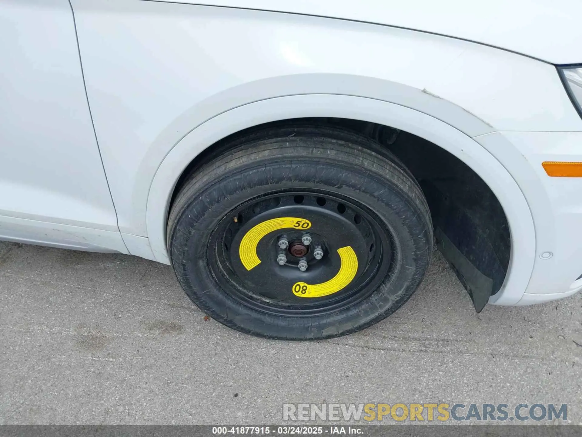6 Photograph of a damaged car WA1CNAFY5K2057135 AUDI Q5 2019