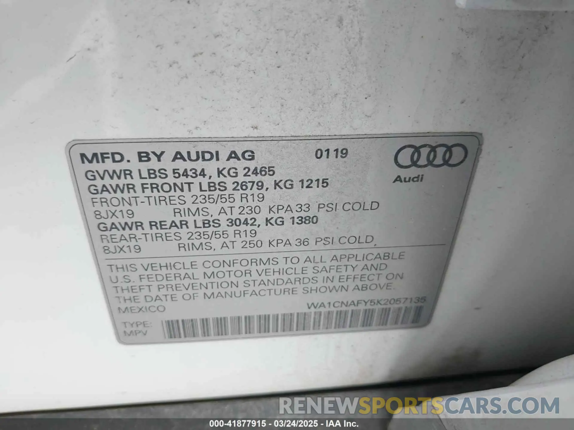 9 Photograph of a damaged car WA1CNAFY5K2057135 AUDI Q5 2019