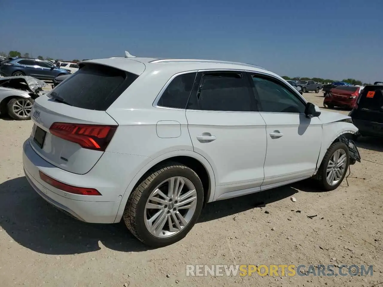 3 Photograph of a damaged car WA1CNAFY7K2132515 AUDI Q5 2019