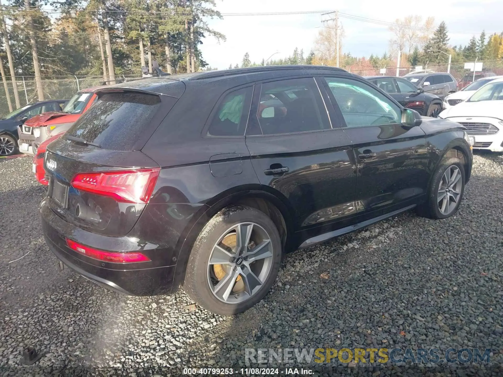 4 Фотография поврежденного автомобиля WA1CNAFY8K2082837 AUDI Q5 2019
