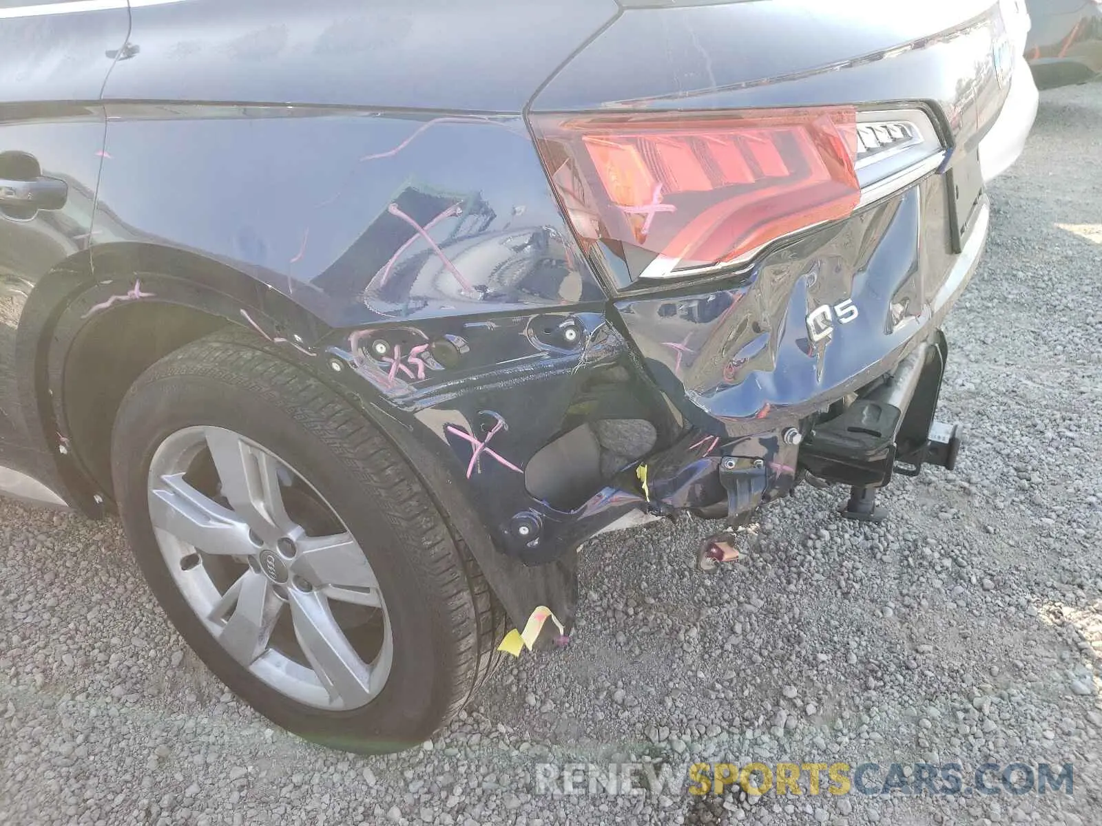 9 Фотография поврежденного автомобиля WA1CNAFY8K2118123 AUDI Q5 2019