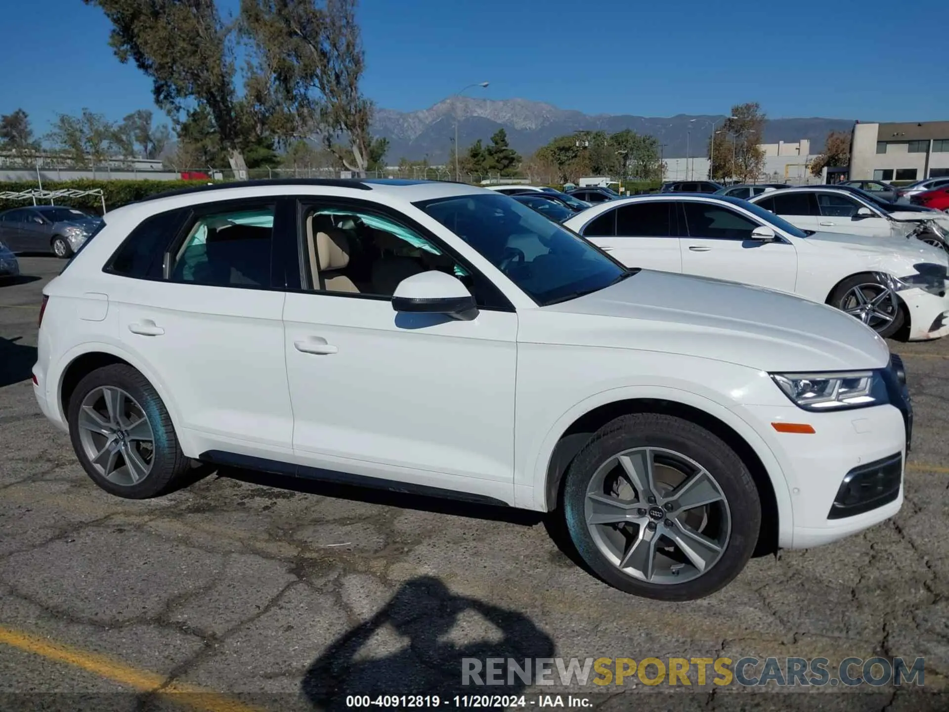 1 Фотография поврежденного автомобиля WA1CNAFY8K2125542 AUDI Q5 2019