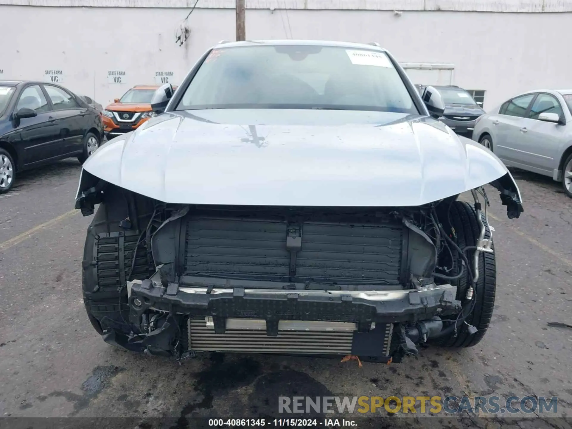 13 Photograph of a damaged car WA1CNAFYXK2034885 AUDI Q5 2019