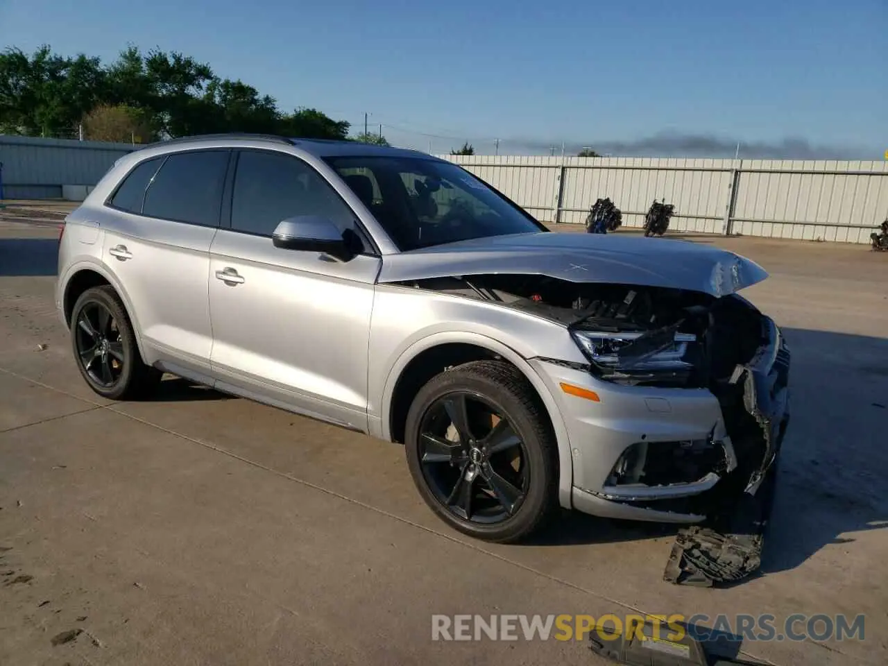 4 Фотография поврежденного автомобиля WA1CNAFYXK2035051 AUDI Q5 2019