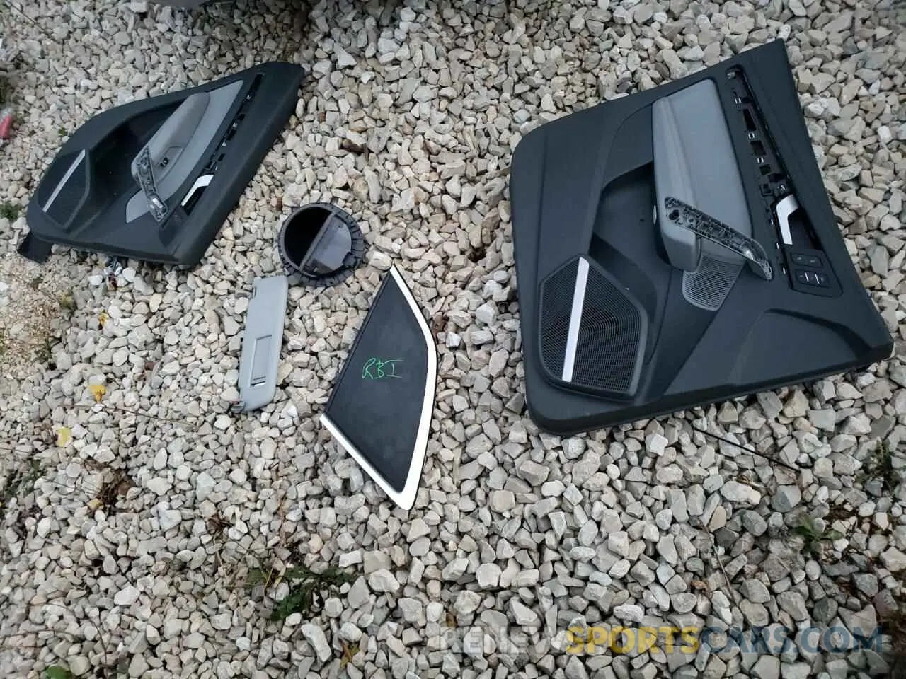 13 Photograph of a damaged car WA1CNAFYXK2076604 AUDI Q5 2019