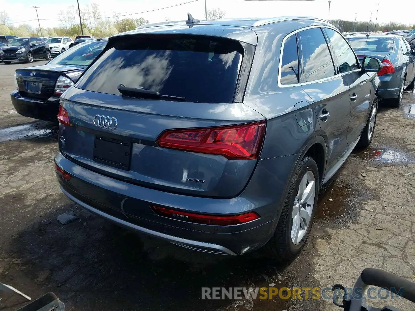 4 Photograph of a damaged car WA1CNBFYXK2129078 AUDI Q5 2019