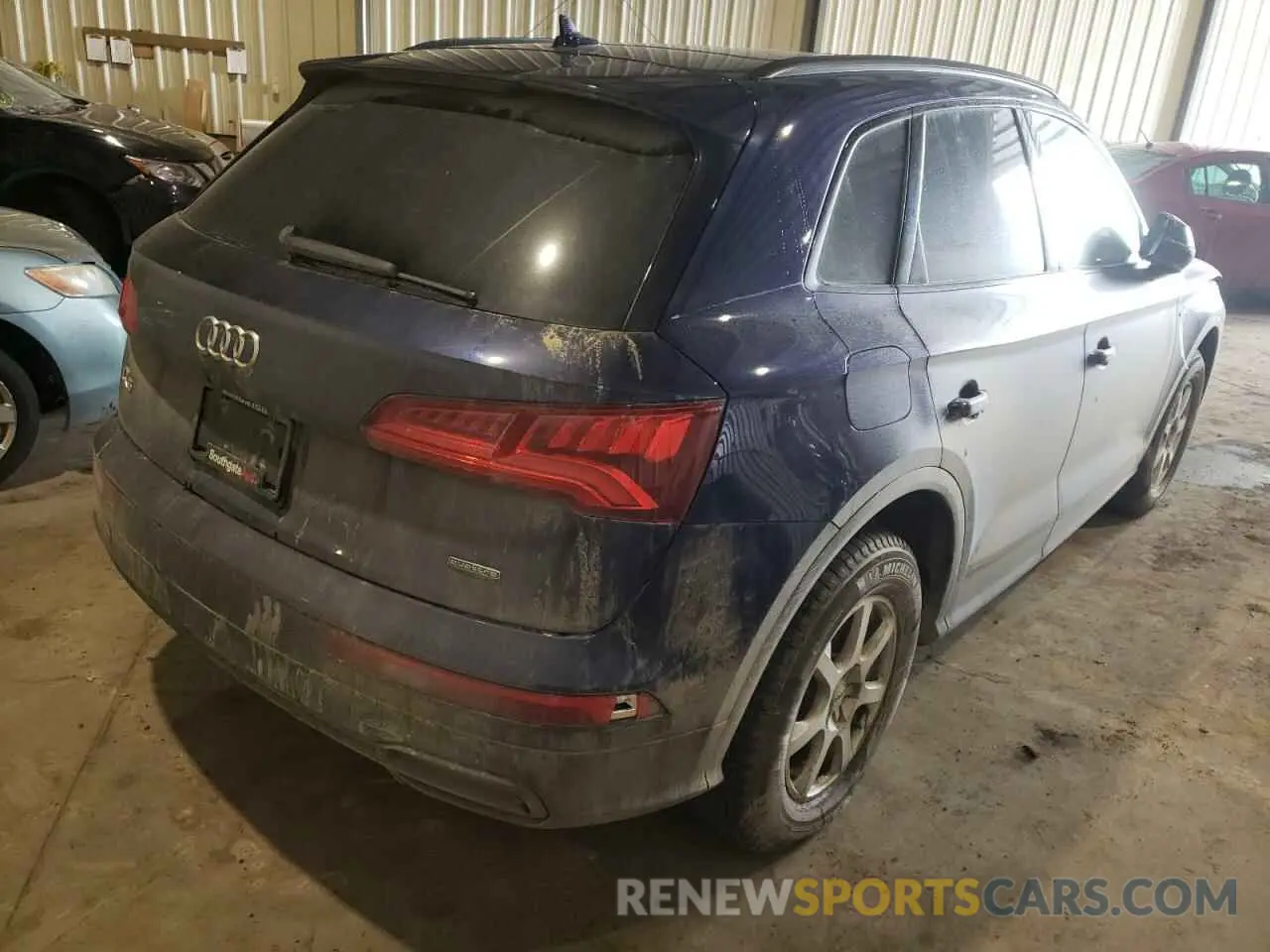 4 Photograph of a damaged car WA1FNAFY8K2034851 AUDI Q5 2019