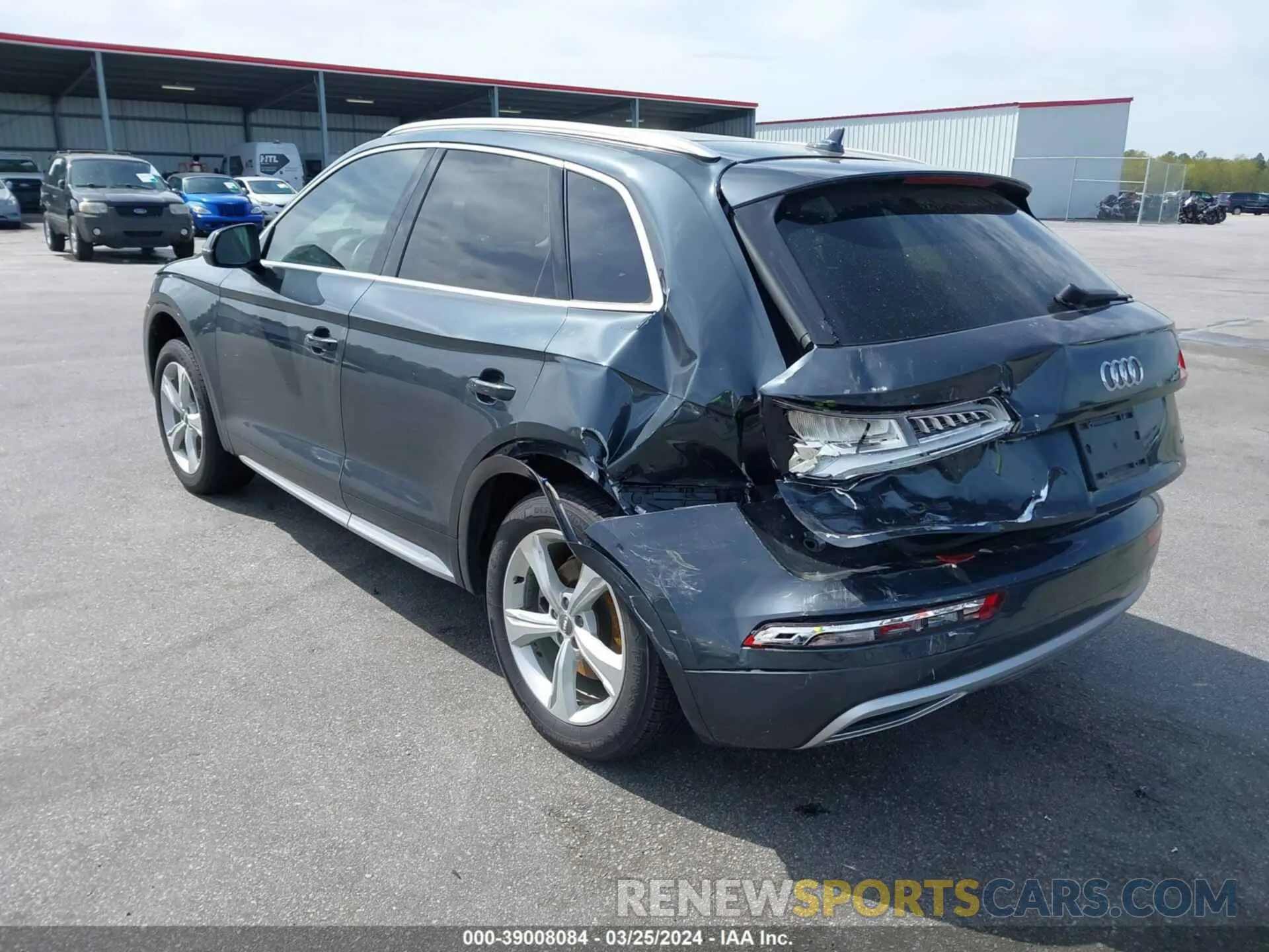 3 Photograph of a damaged car WA1ANAFY0L2019904 AUDI Q5 2020