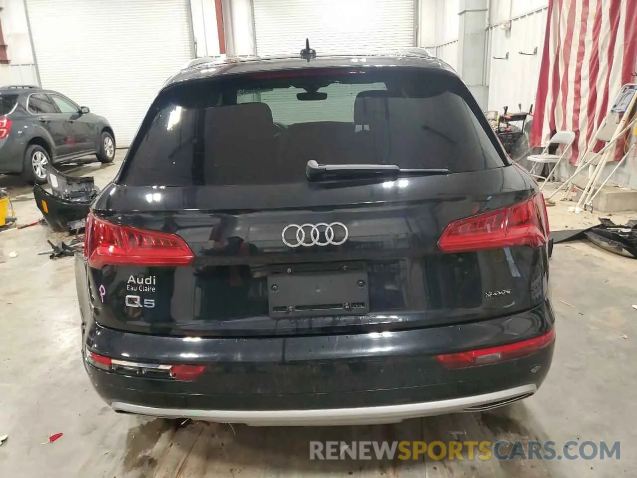6 Photograph of a damaged car WA1ANAFY0L2032734 AUDI Q5 2020