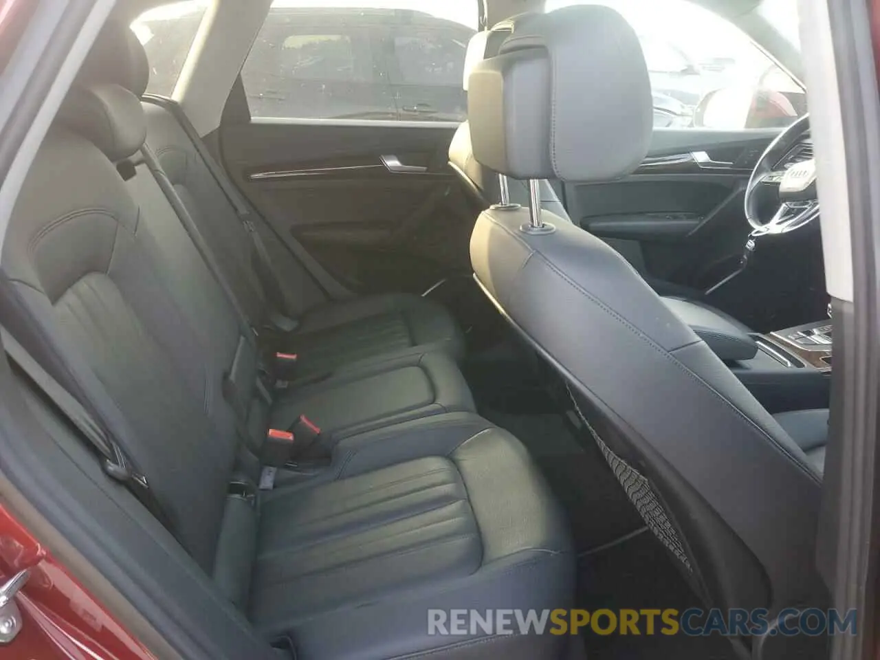 11 Photograph of a damaged car WA1ANAFY0L2056676 AUDI Q5 2020
