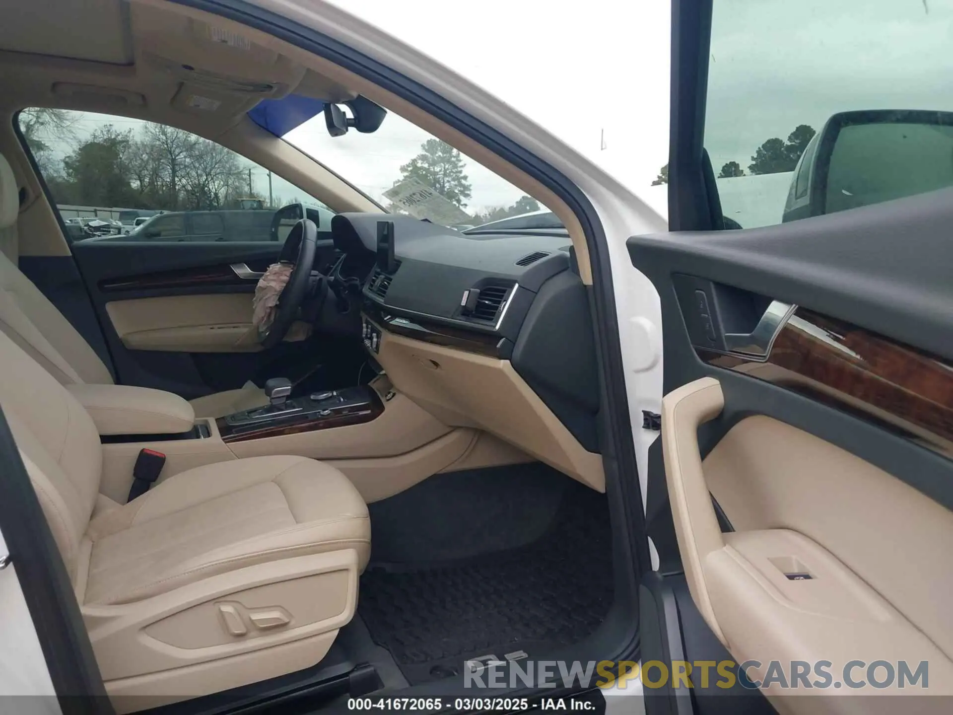 5 Photograph of a damaged car WA1ANAFY0L2071405 AUDI Q5 2020