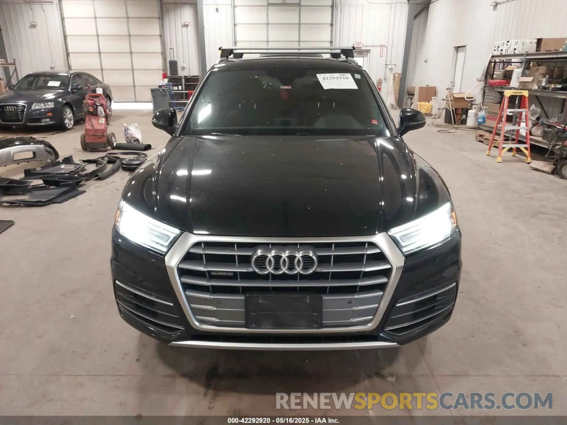 13 Photograph of a damaged car WA1ANAFY0L2114964 AUDI Q5 2020