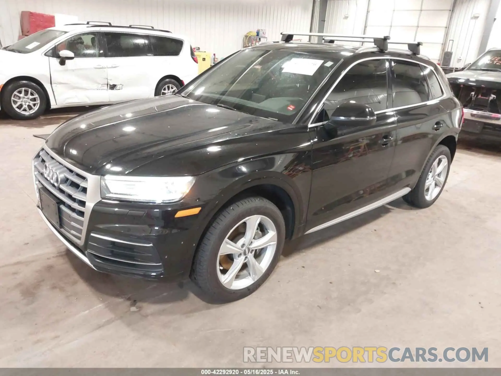 2 Photograph of a damaged car WA1ANAFY0L2114964 AUDI Q5 2020