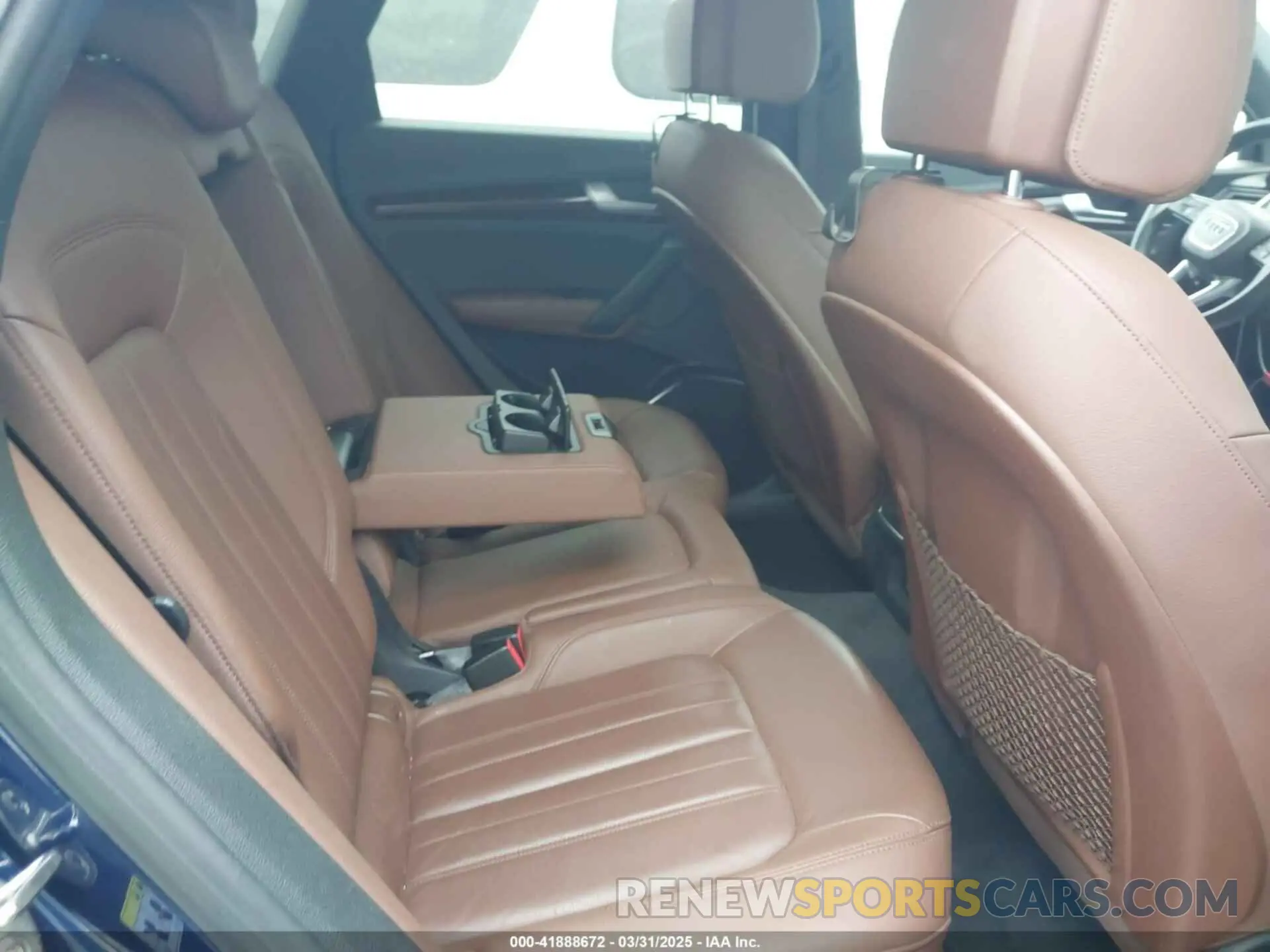 8 Фотография поврежденного автомобиля WA1ANAFY0L2115774 AUDI Q5 2020