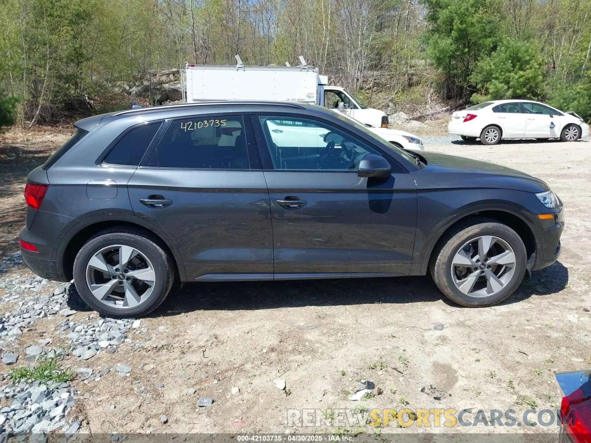 13 Фотография поврежденного автомобиля WA1ANAFY0L2116391 AUDI Q5 2020
