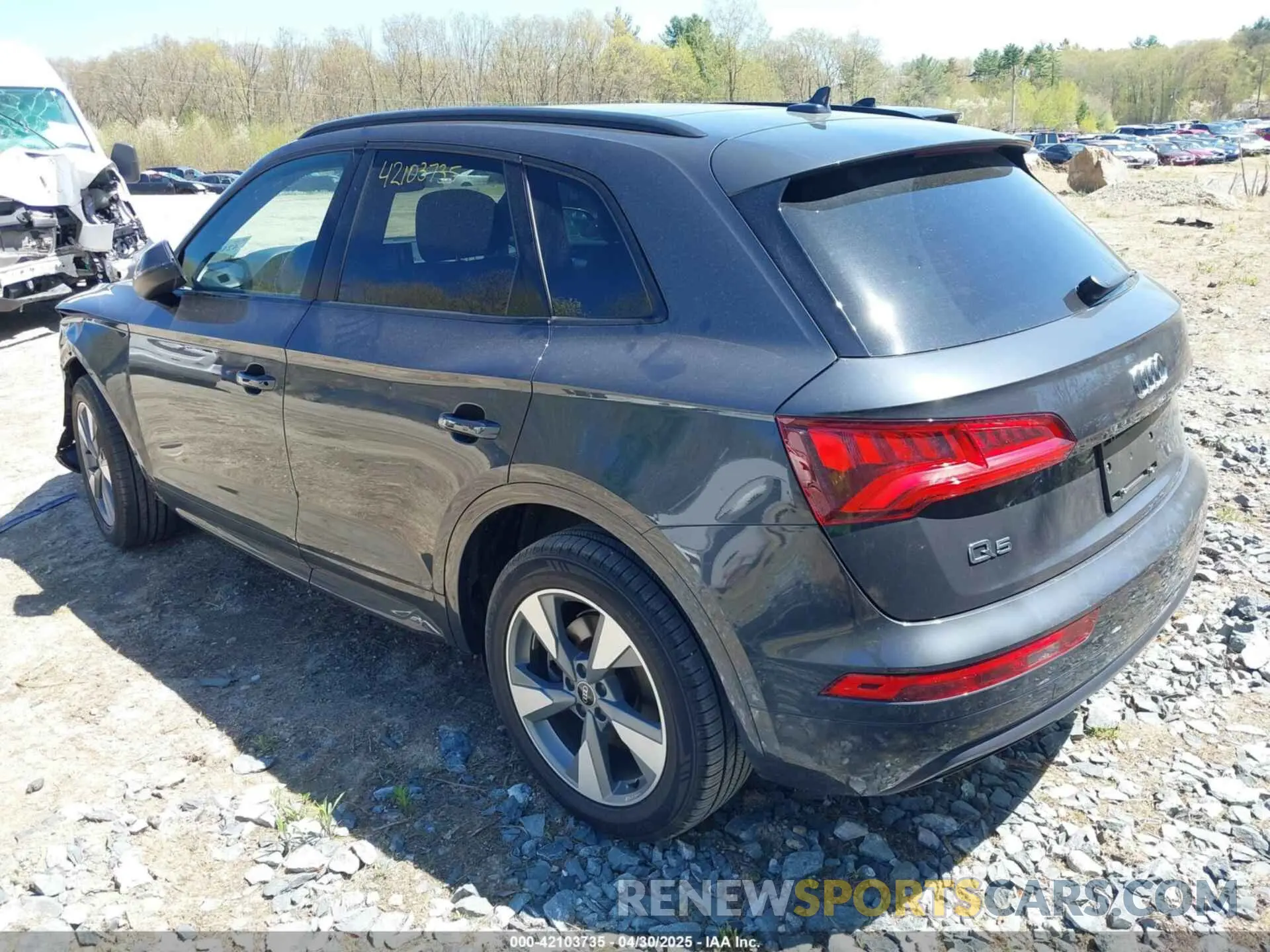3 Фотография поврежденного автомобиля WA1ANAFY0L2116391 AUDI Q5 2020