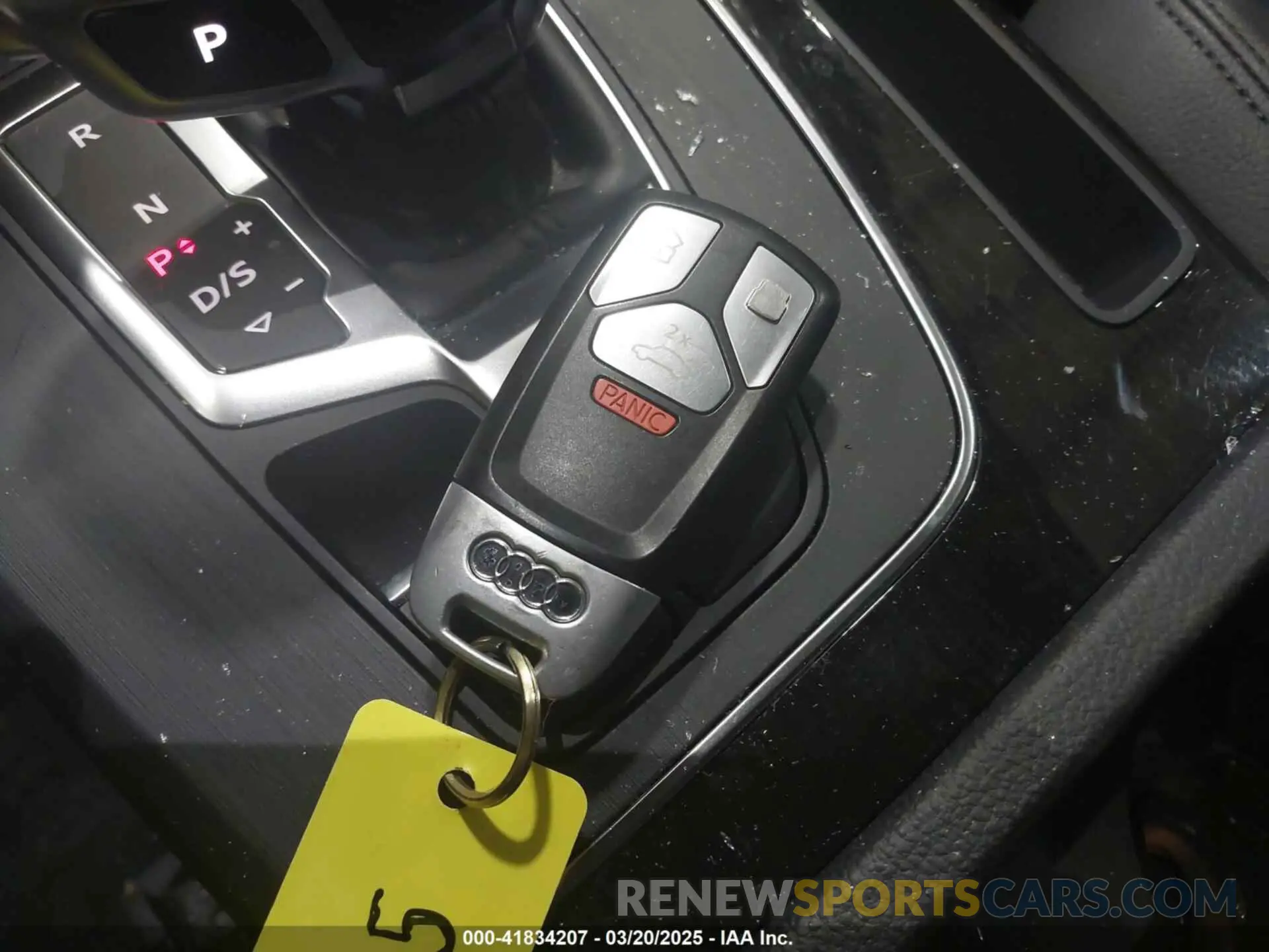 11 Фотография поврежденного автомобиля WA1ANAFY1L2028384 AUDI Q5 2020