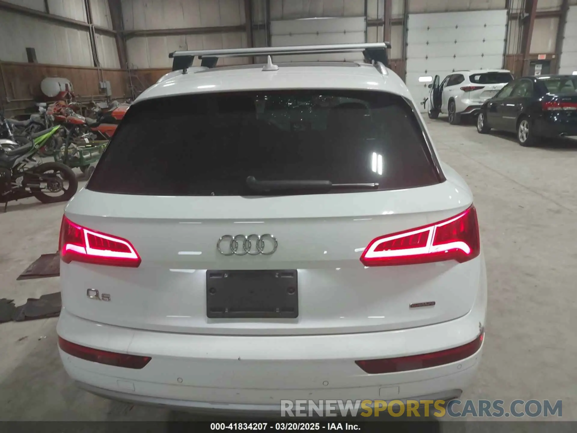16 Фотография поврежденного автомобиля WA1ANAFY1L2028384 AUDI Q5 2020