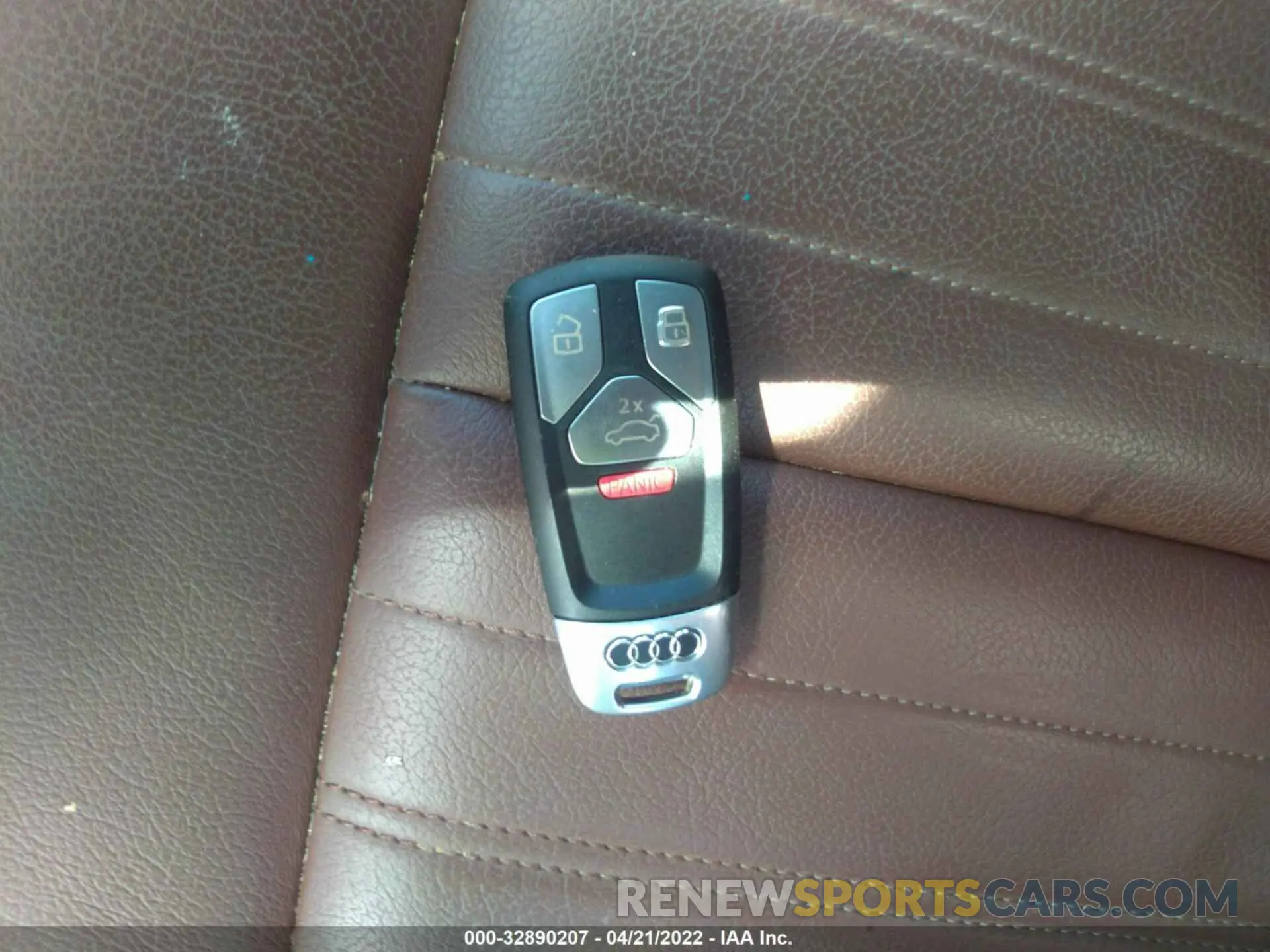 11 Фотография поврежденного автомобиля WA1ANAFY1L2085054 AUDI Q5 2020