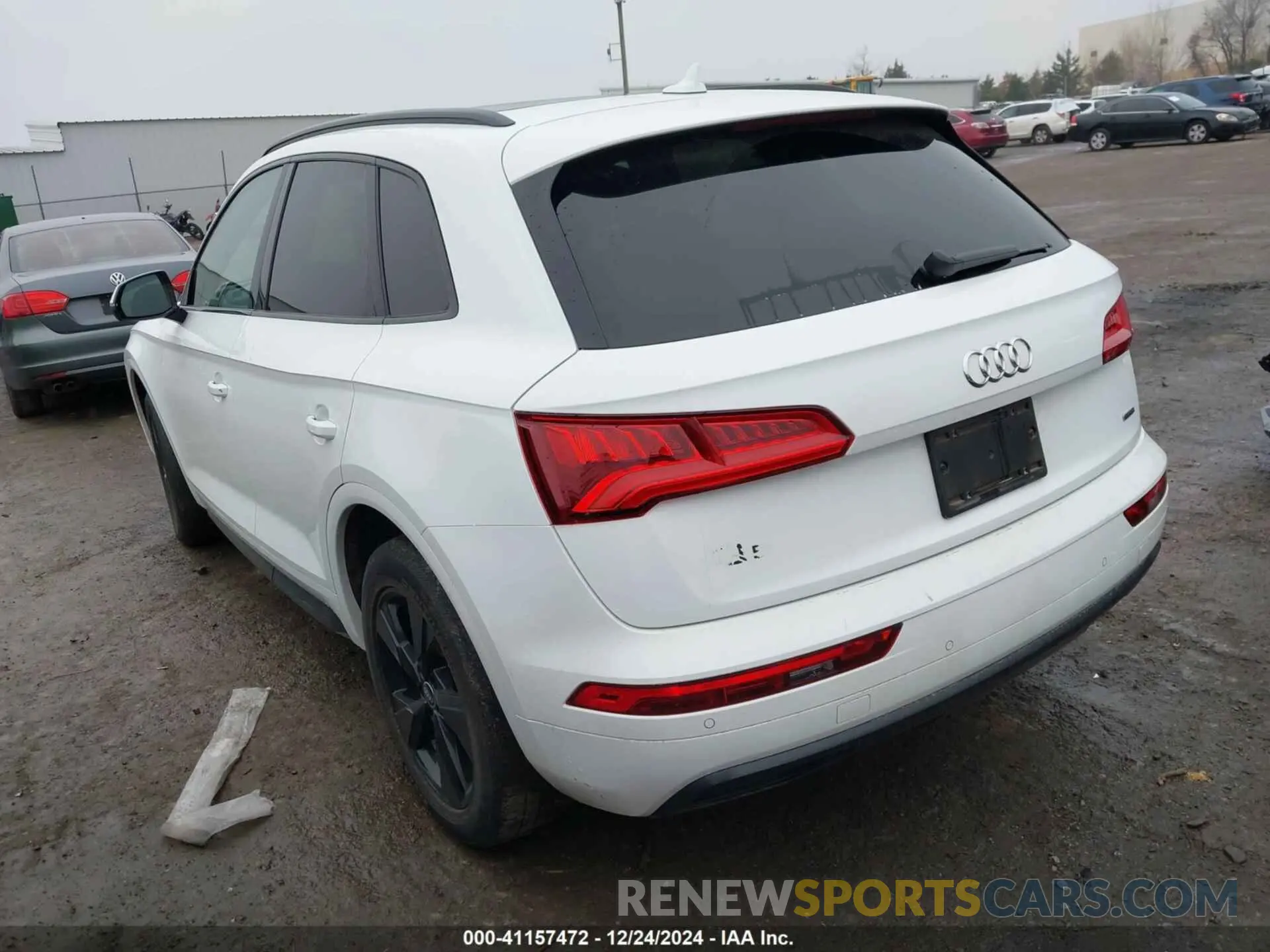 3 Фотография поврежденного автомобиля WA1ANAFY1L2117193 AUDI Q5 2020