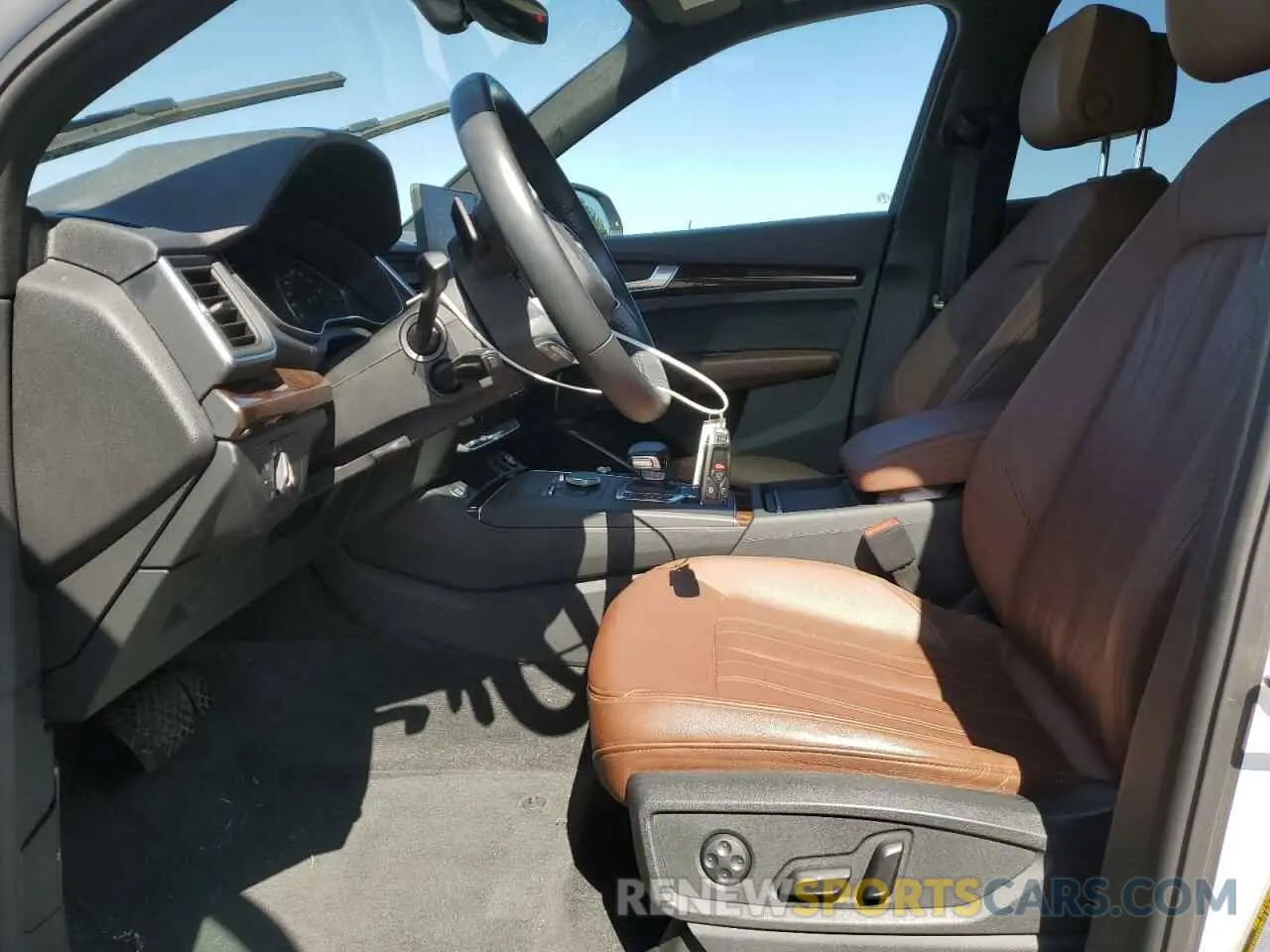7 Фотография поврежденного автомобиля WA1ANAFY2L2064231 AUDI Q5 2020