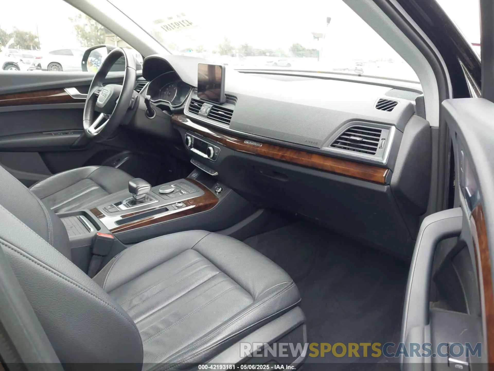 5 Фотография поврежденного автомобиля WA1ANAFY2L2086536 AUDI Q5 2020