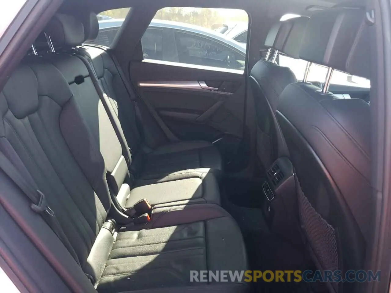 11 Фотография поврежденного автомобиля WA1ANAFY2L2090232 AUDI Q5 2020