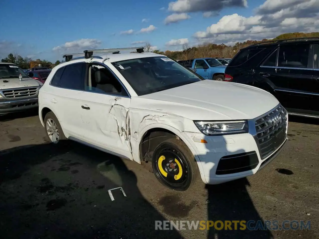4 Photograph of a damaged car WA1ANAFY3L2054114 AUDI Q5 2020