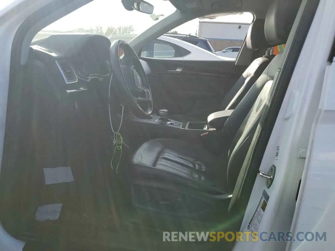 7 Photograph of a damaged car WA1ANAFY3L2054114 AUDI Q5 2020