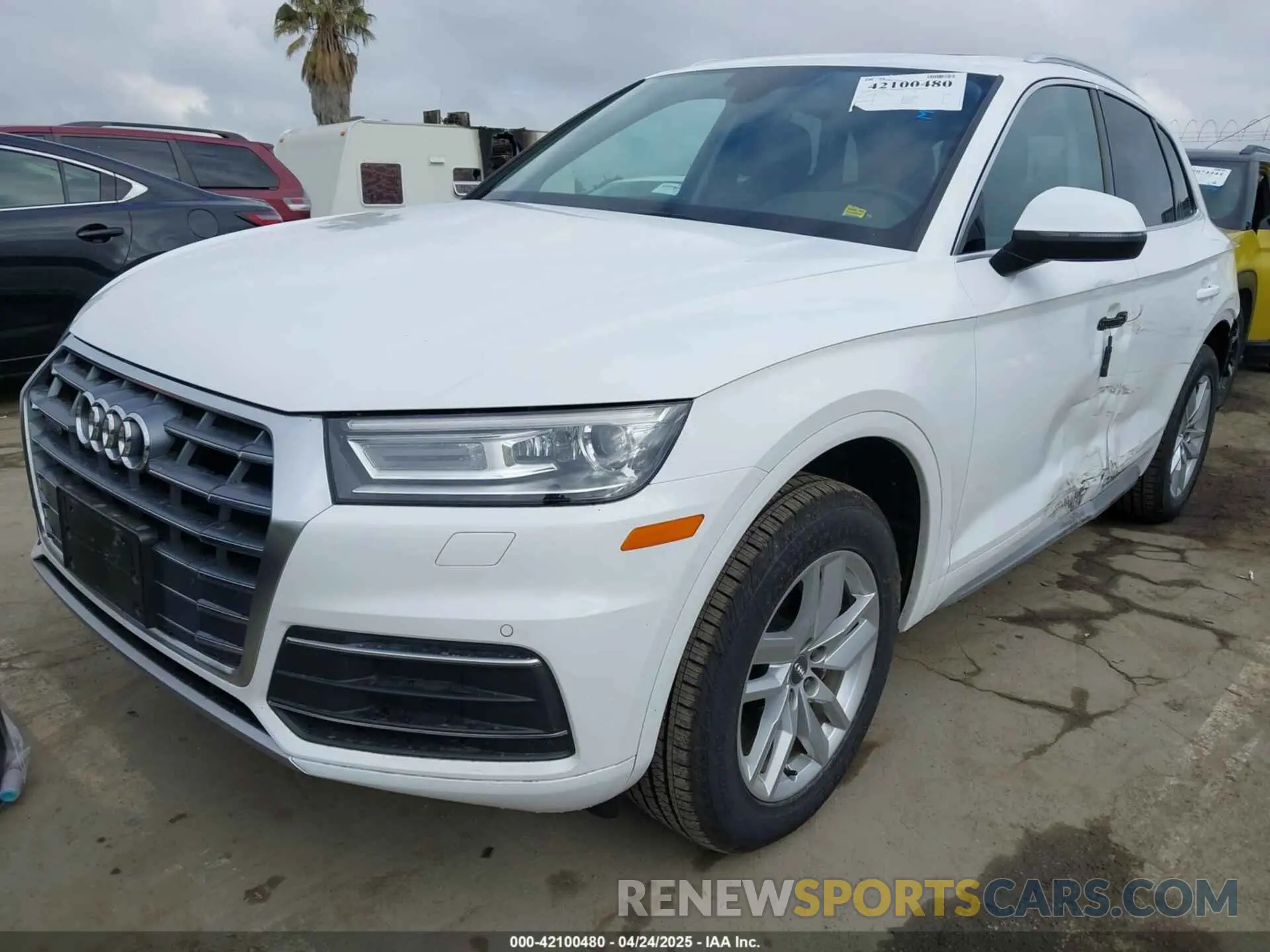 2 Фотография поврежденного автомобиля WA1ANAFY3L2064383 AUDI Q5 2020