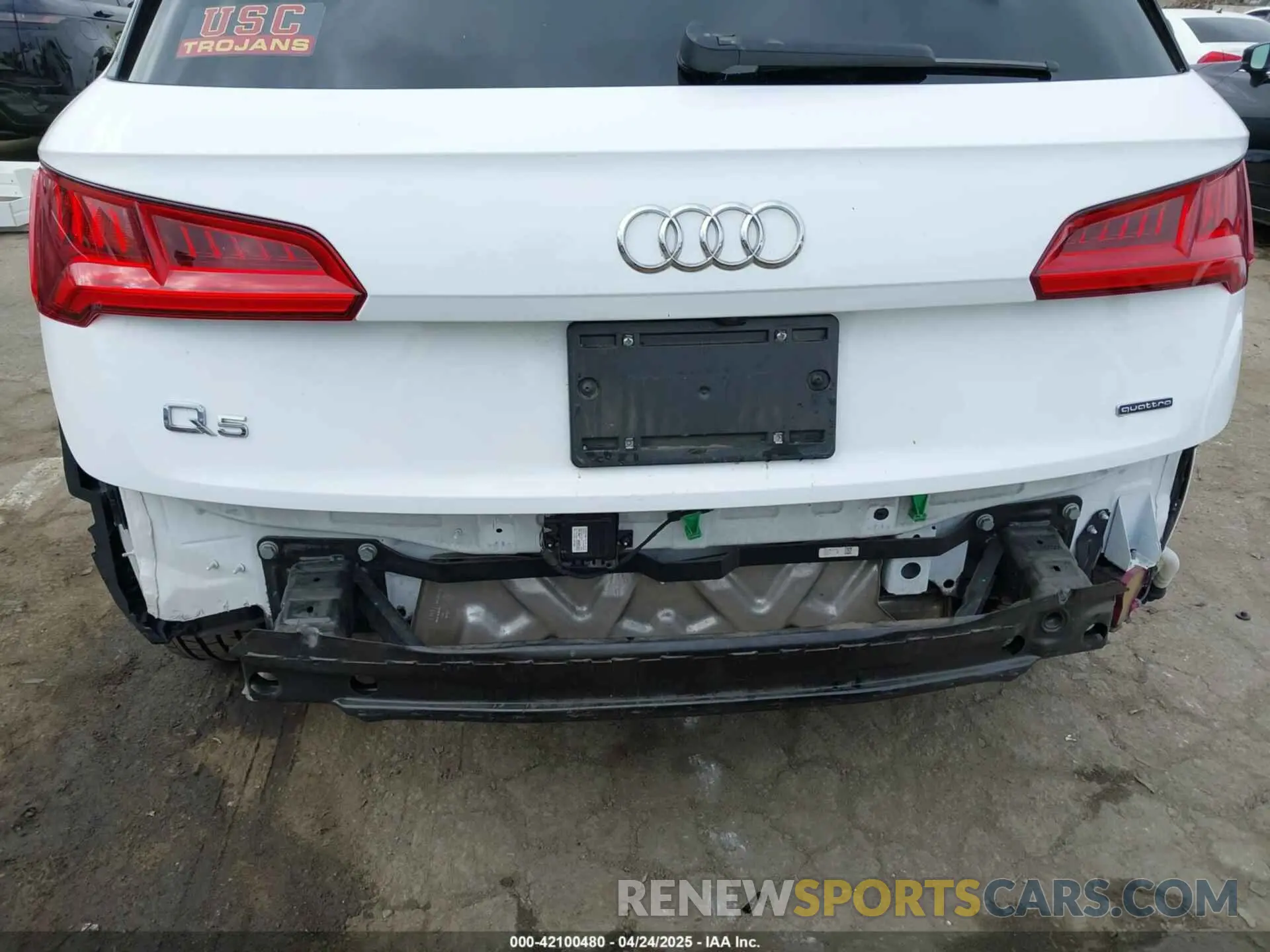 20 Фотография поврежденного автомобиля WA1ANAFY3L2064383 AUDI Q5 2020