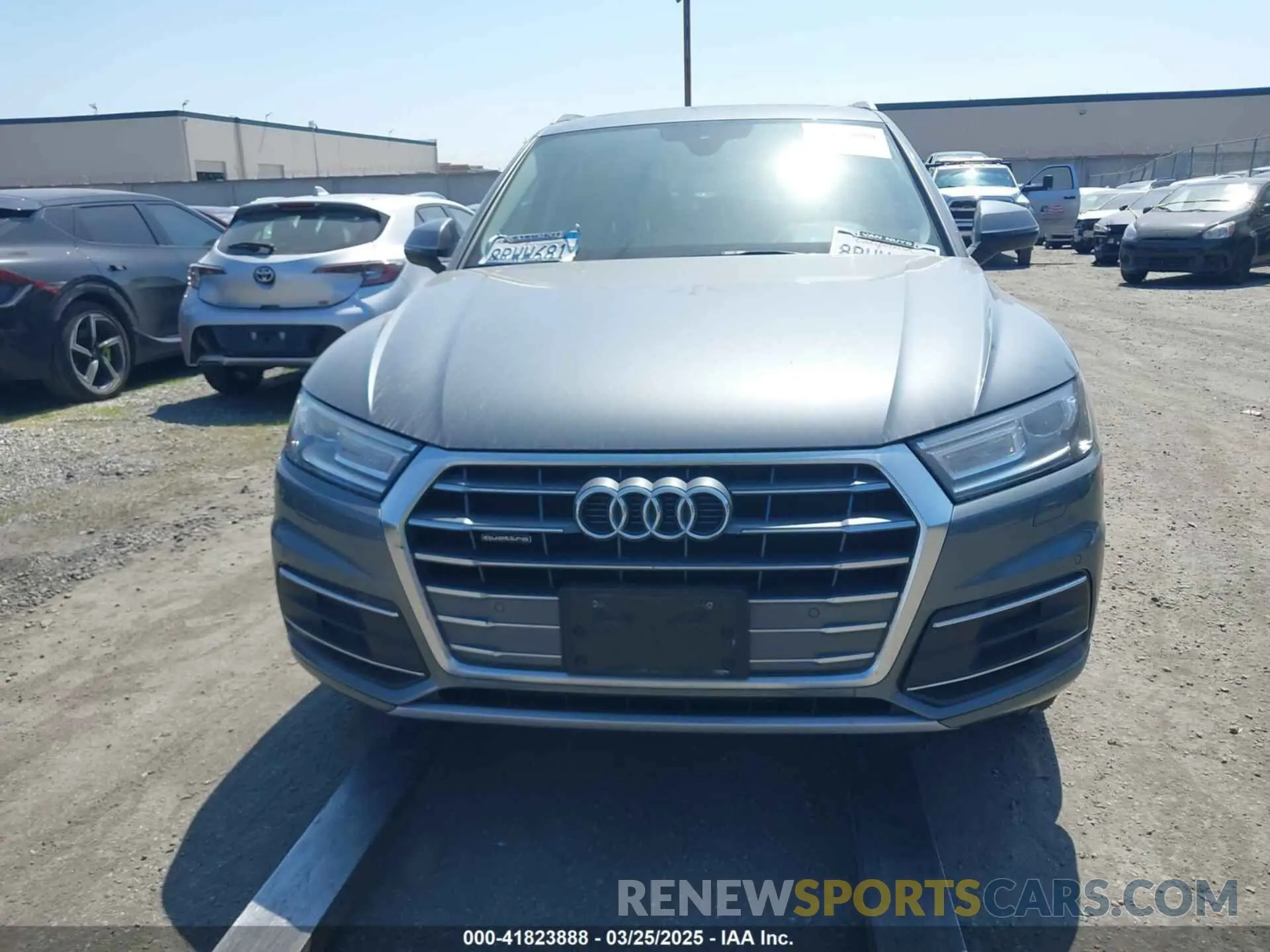 12 Фотография поврежденного автомобиля WA1ANAFY3L2066957 AUDI Q5 2020
