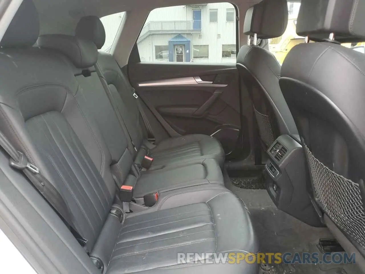 10 Фотография поврежденного автомобиля WA1ANAFY4L2043820 AUDI Q5 2020