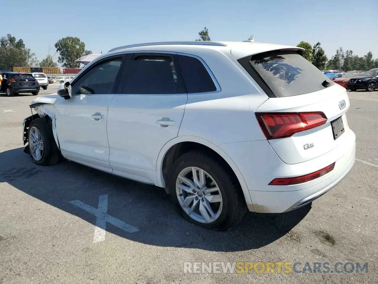 2 Фотография поврежденного автомобиля WA1ANAFY5L2039890 AUDI Q5 2020