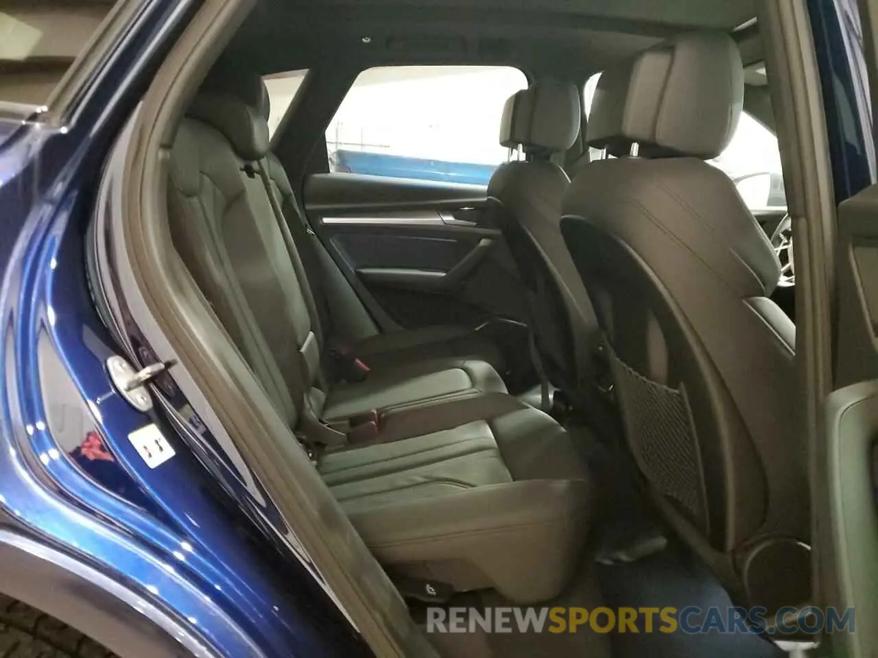 11 Photograph of a damaged car WA1ANAFY5L2086112 AUDI Q5 2020