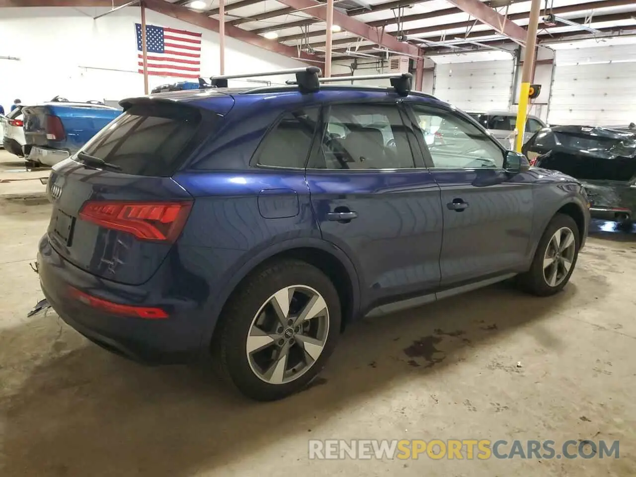 3 Photograph of a damaged car WA1ANAFY5L2086112 AUDI Q5 2020