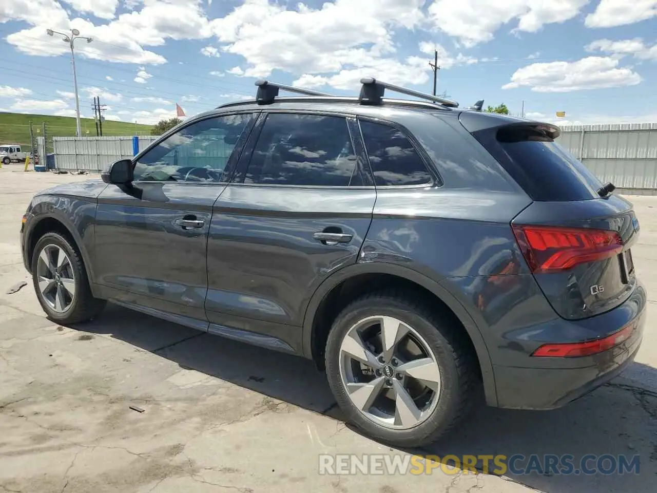 2 Фотография поврежденного автомобиля WA1ANAFY5L2091374 AUDI Q5 2020