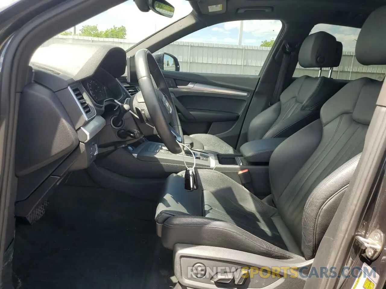 7 Фотография поврежденного автомобиля WA1ANAFY5L2091374 AUDI Q5 2020