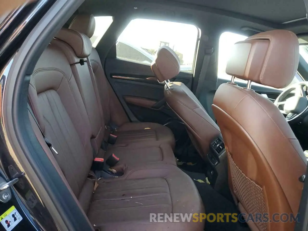 11 Фотография поврежденного автомобиля WA1ANAFY6L2043625 AUDI Q5 2020