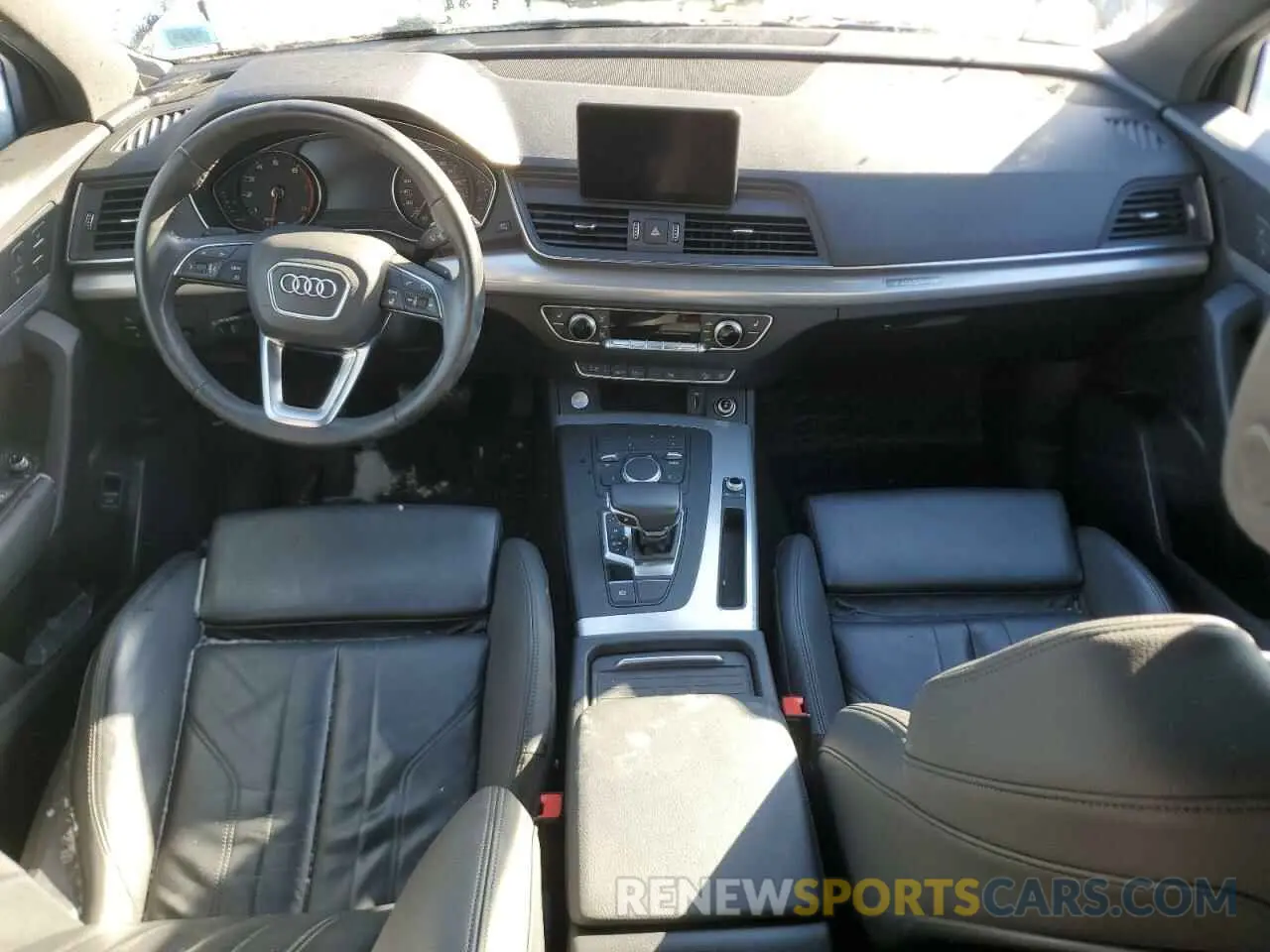 8 Фотография поврежденного автомобиля WA1ANAFY6L2080531 AUDI Q5 2020
