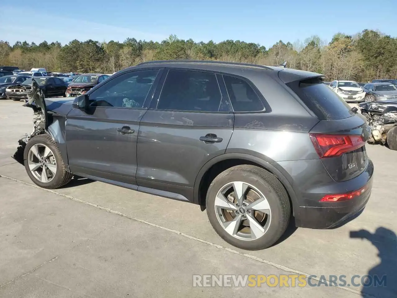 2 Photograph of a damaged car WA1ANAFY6L2112619 AUDI Q5 2020