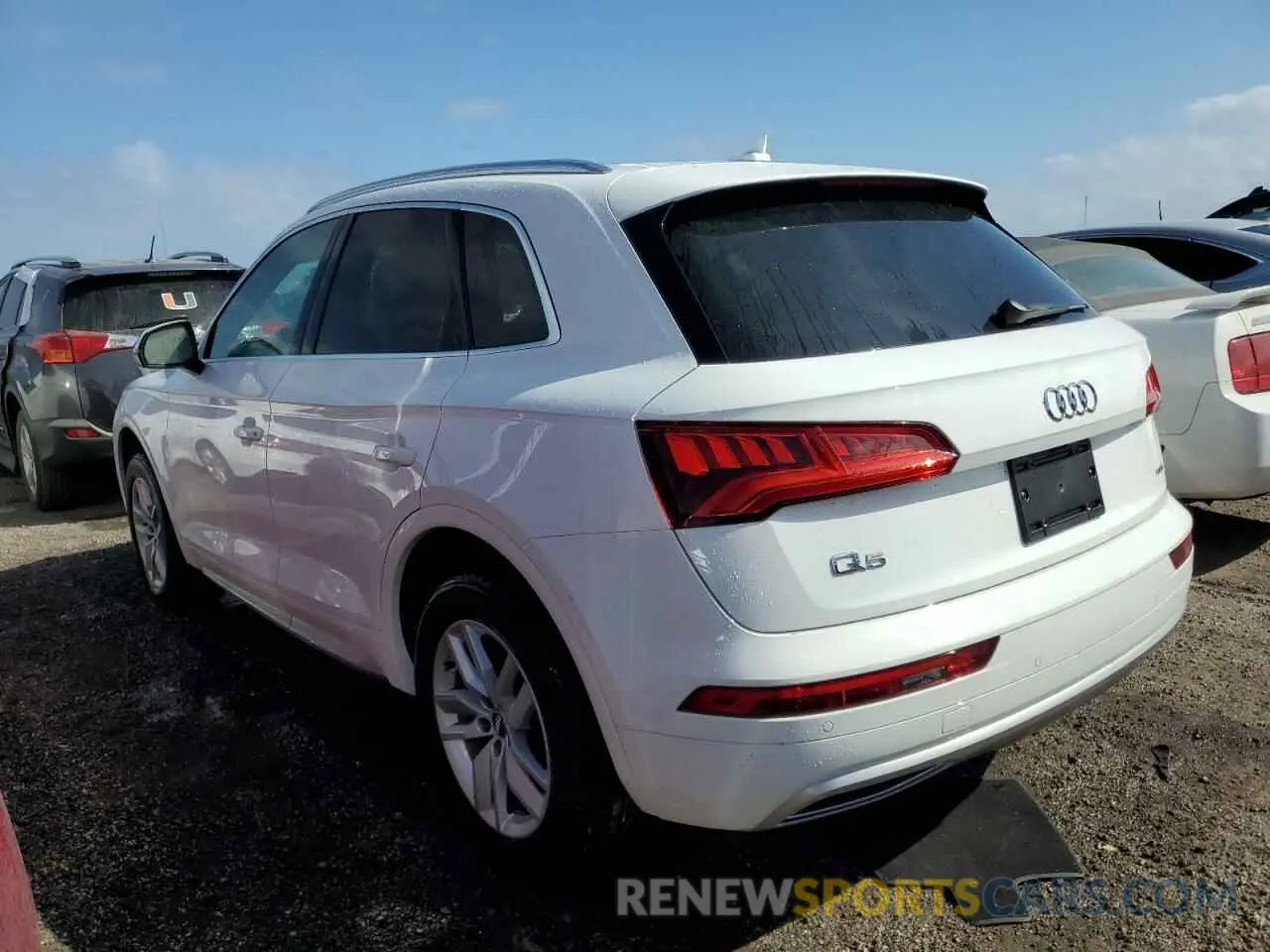 2 Фотография поврежденного автомобиля WA1ANAFY7L2045674 AUDI Q5 2020