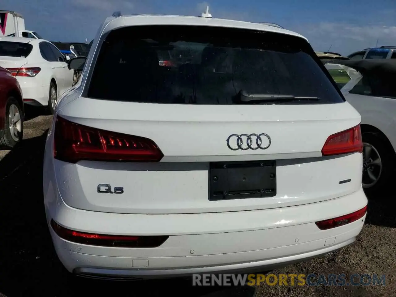 6 Фотография поврежденного автомобиля WA1ANAFY7L2045674 AUDI Q5 2020