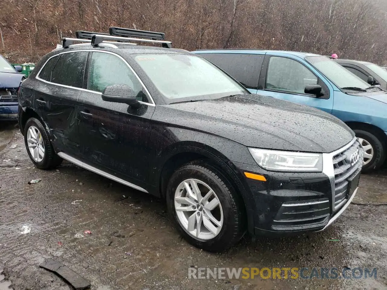 4 Photograph of a damaged car WA1ANAFY7L2045884 AUDI Q5 2020
