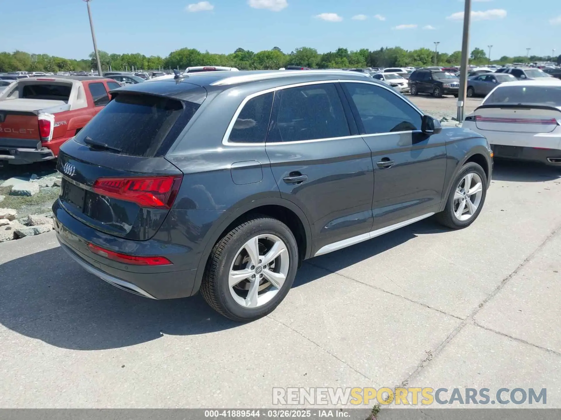 4 Фотография поврежденного автомобиля WA1ANAFY7L2079002 AUDI Q5 2020