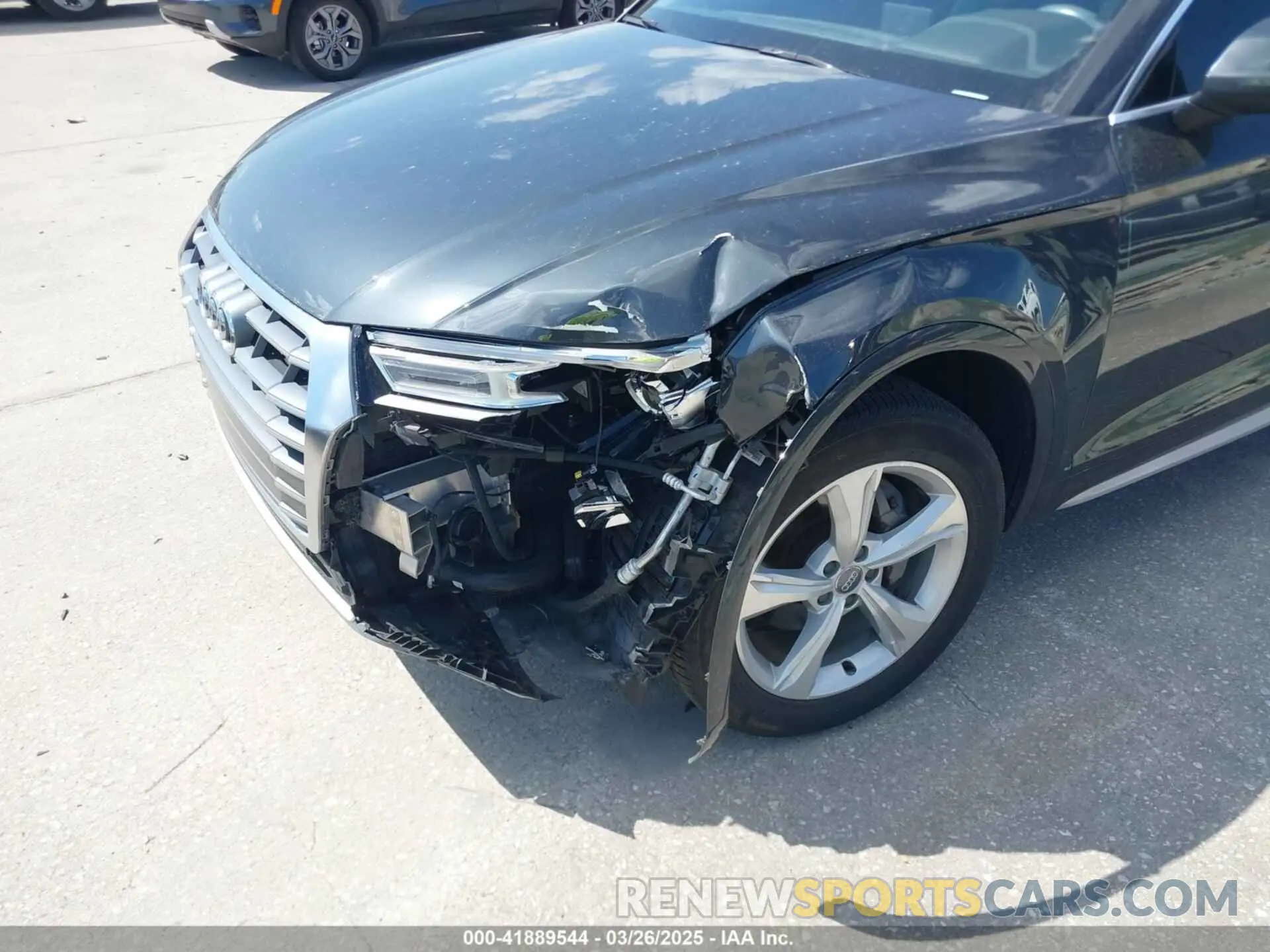 6 Фотография поврежденного автомобиля WA1ANAFY7L2079002 AUDI Q5 2020