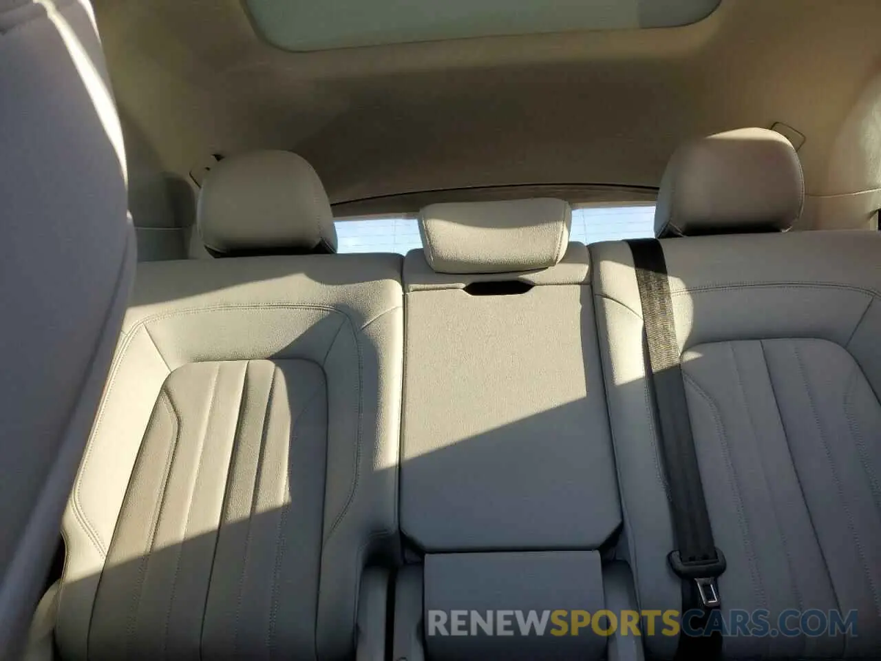 10 Фотография поврежденного автомобиля WA1ANAFY7L2095989 AUDI Q5 2020