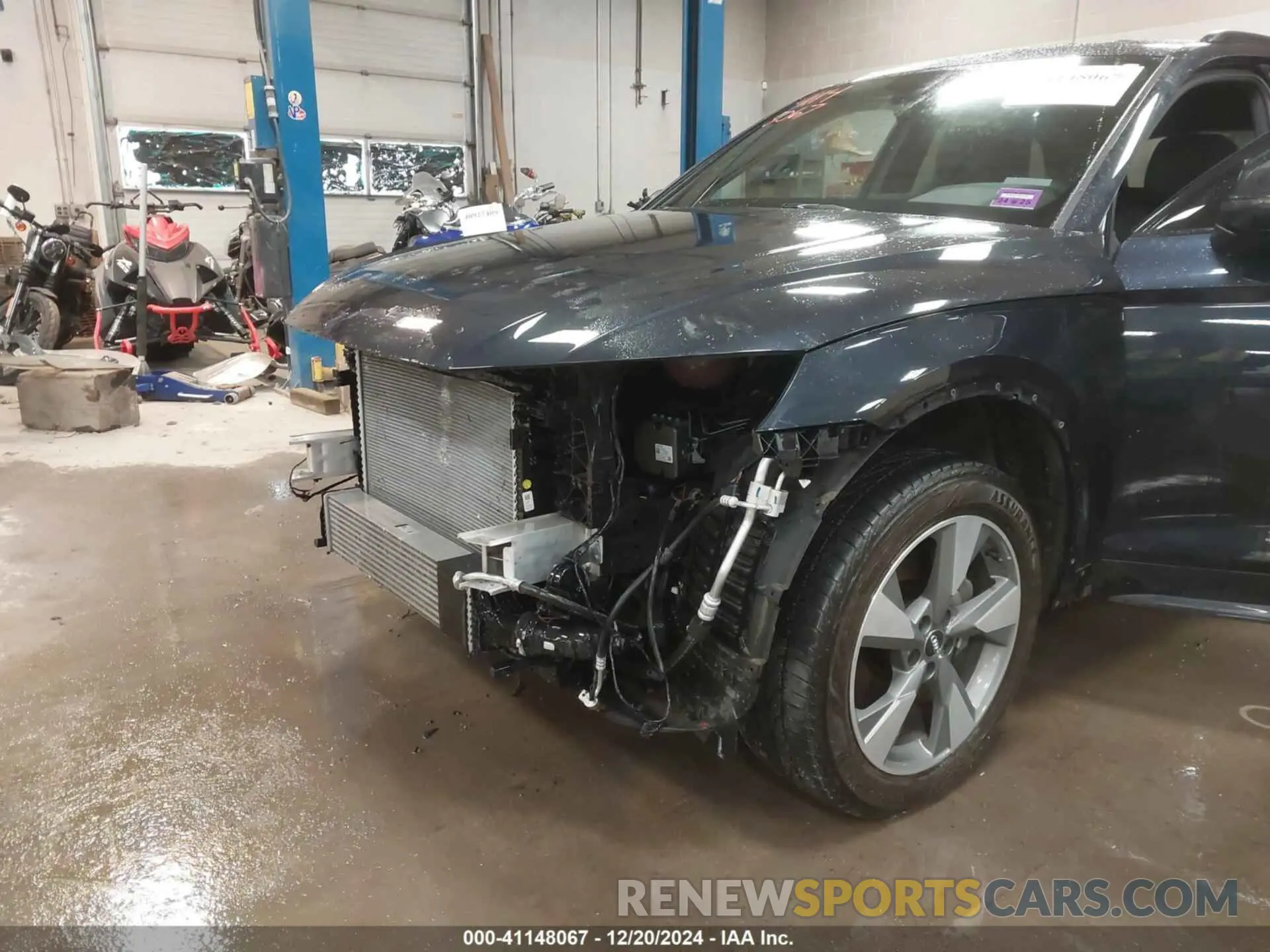 19 Фотография поврежденного автомобиля WA1ANAFY8L2080935 AUDI Q5 2020